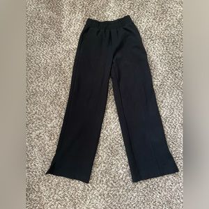 Old navy dynamic fleece pants